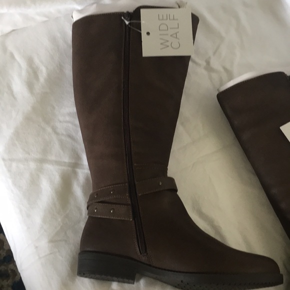 Women’s Vicky boots size 8 medium with wide calf - Picture 11 of 13